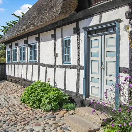 Feriehus Awesome In Samso With Kitchen
